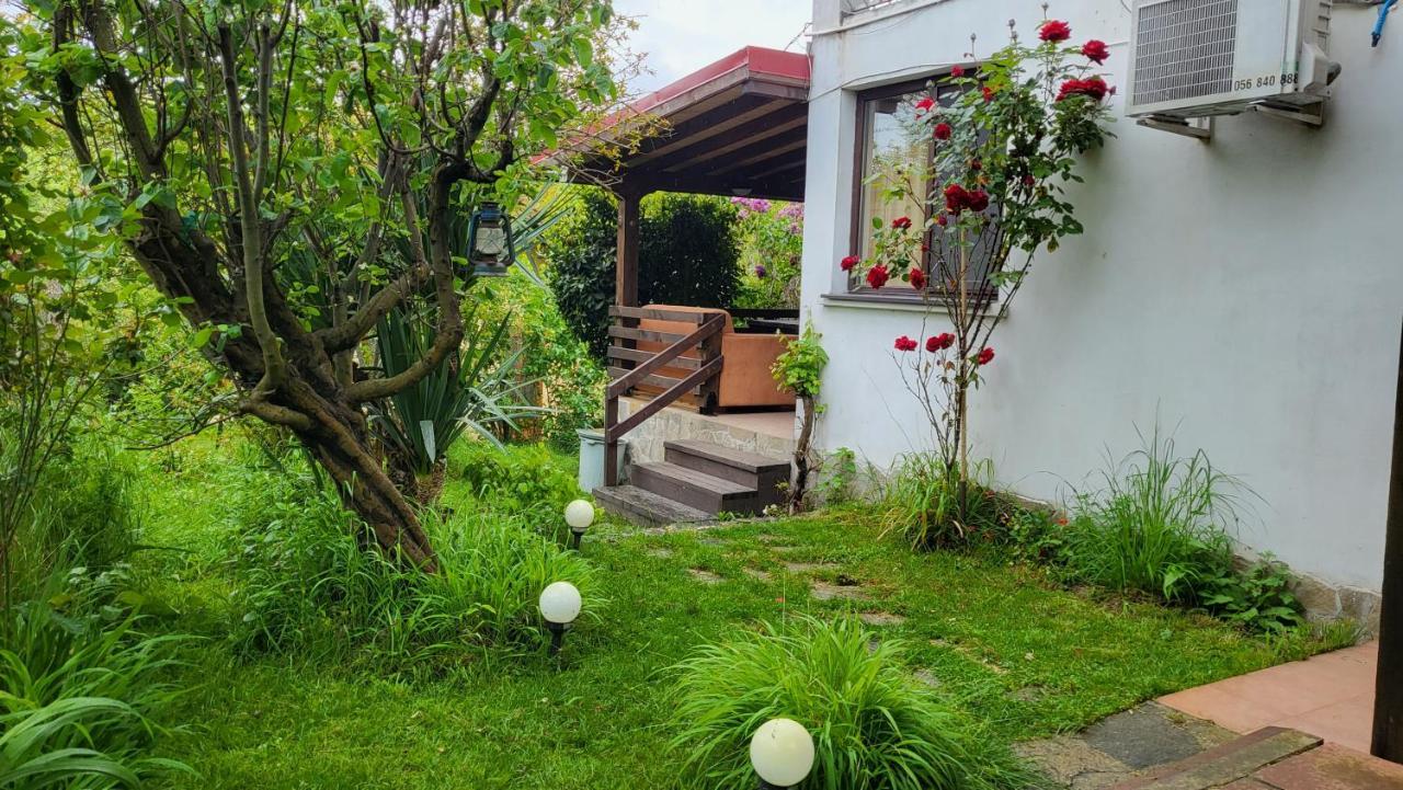 Guest House Fanny Sinemoretz Luaran gambar