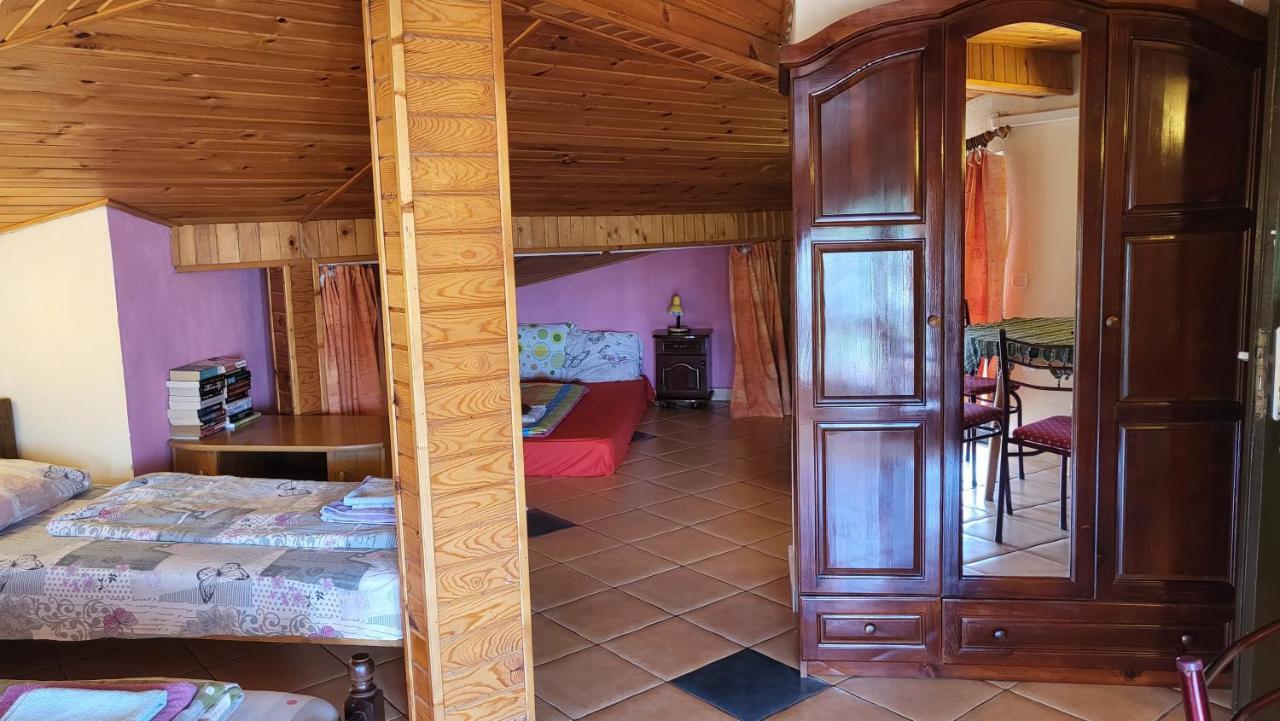 Guest House Fanny Sinemoretz Luaran gambar
